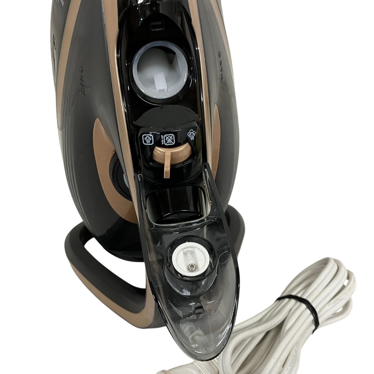 グループセブジャパン T-fal FV6828J0 スチームアイロン スチーマー ハンガーにかけたまま シワ 伸ばし 衣類 服 ティファール 家電 T10536592