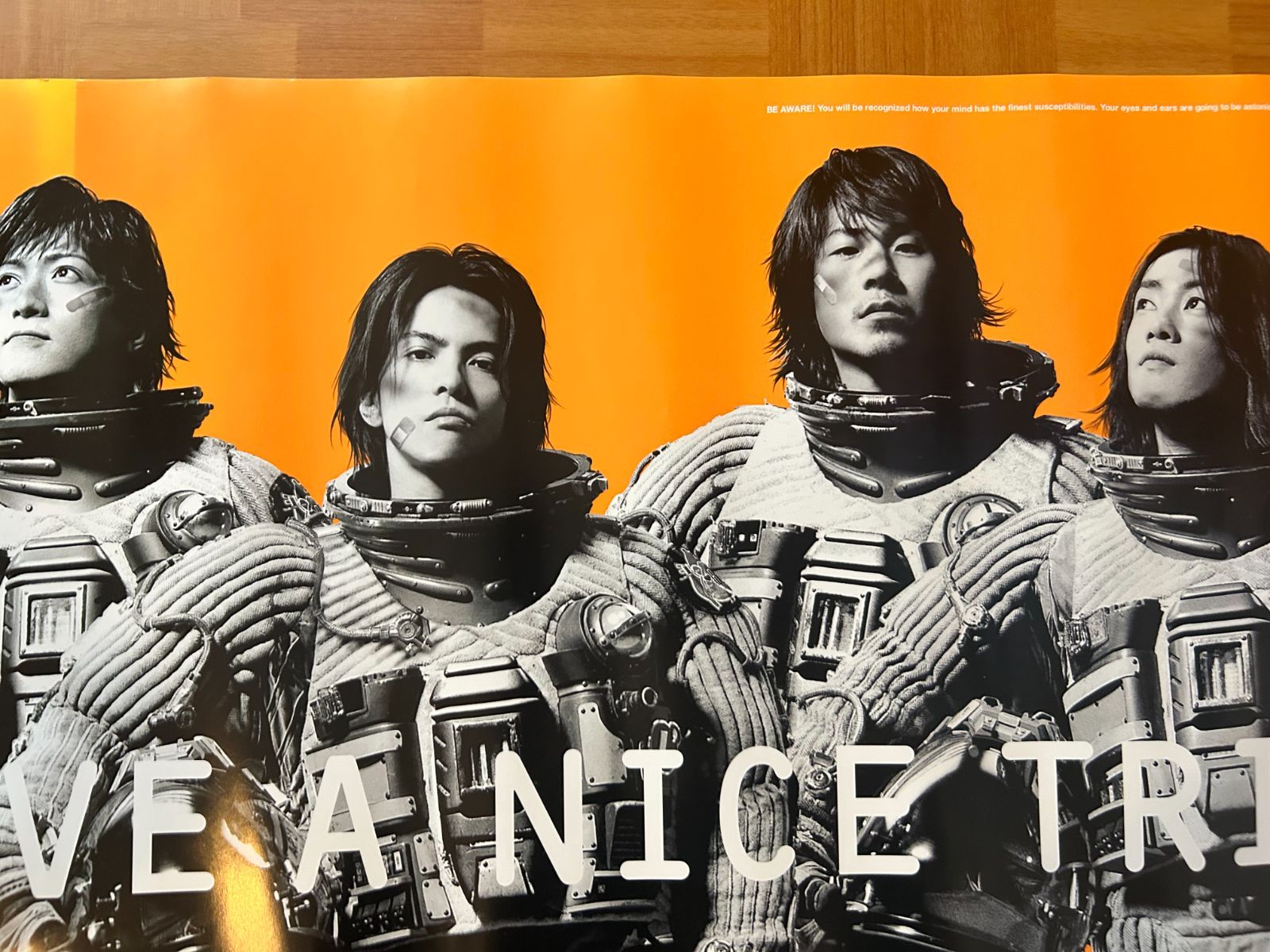 L'Arc〜en〜Ciel ポスター B2サイズ L'Arc-en-Ciel 1996年ライブビデオB2ポスター Amazon.co.jp: L