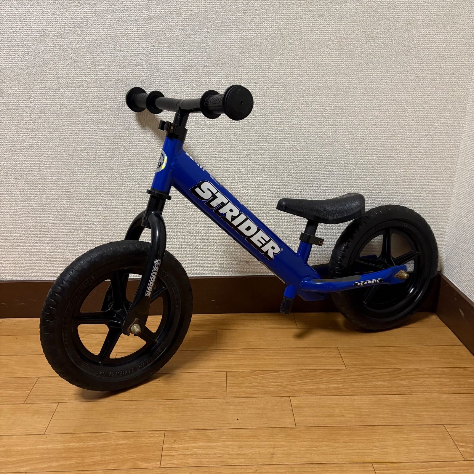 STRIDER ストライダー 青 ブルー Classic クラシック 12インチ STRIDER ストライダー 青 ブルー Classic クラシック 12インチ - メルカリ