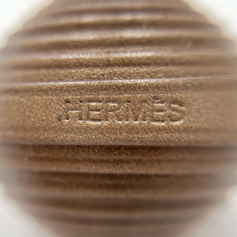 値下げ中】 エルメス ネックレス レディース ホホバ JOJOBA 革 ペンダント アクセサリー HERMES レザー ブラウン 茶 約16.7g  定番【中古品】 - メルカリ