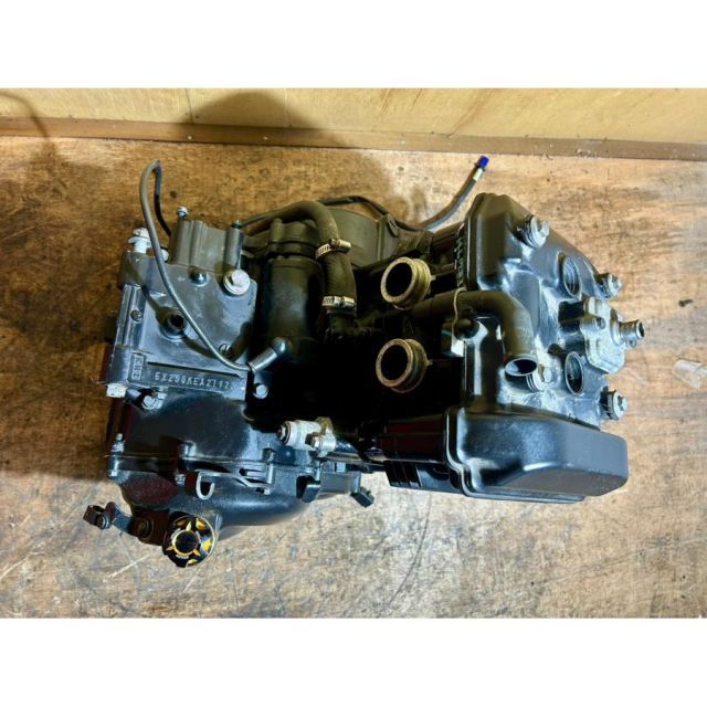 エンジン本体 EX250KE