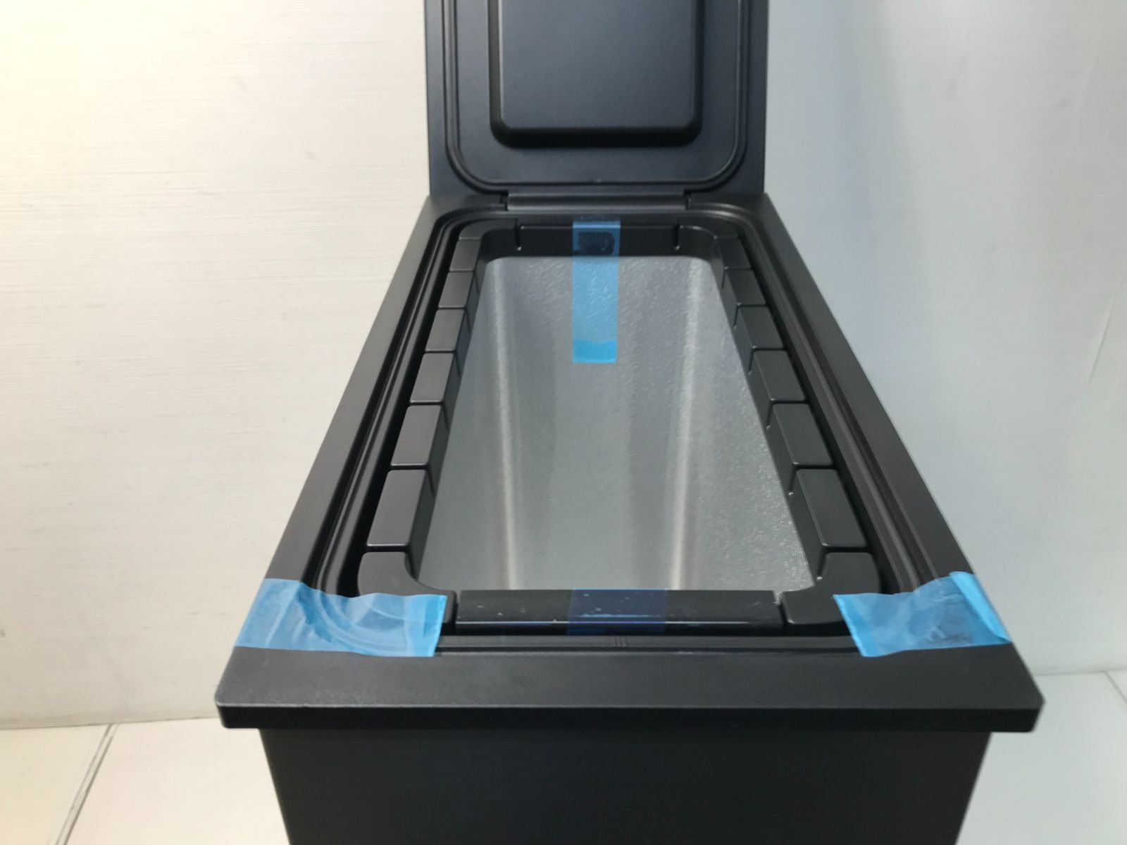 ☆52-605】□中古□SANKA サンカ NCB1-B20-S 冷やすゴミ箱 CLEAN BOX