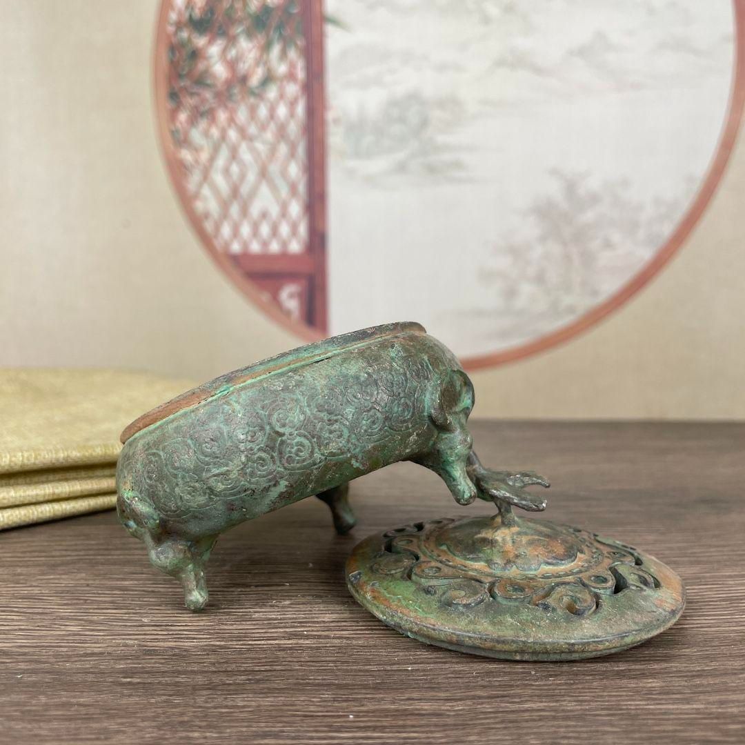 香炉 牛頭三脚炉 茶道香炉 室内アロマ炉 銅製品 装飾品 工芸品 置物 香炉 牛頭三脚炉 茶道香炉 室内アロマ炉 銅製品 装飾品 工芸品 置物