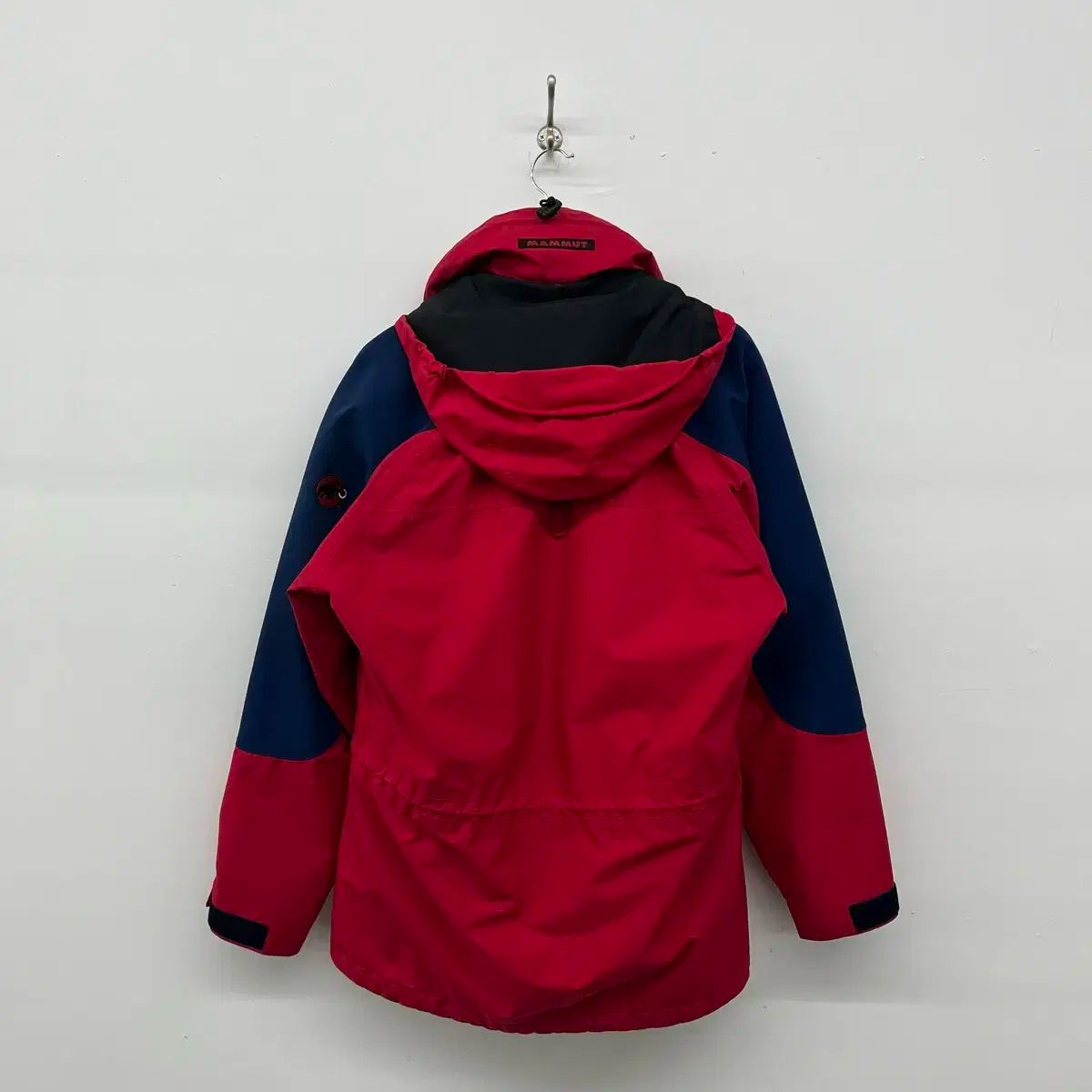 MAMMUT マムート オールドスクール ウィンドブレーカー ジャケット レッド ネイビー HRDEVELOPMENT_JP