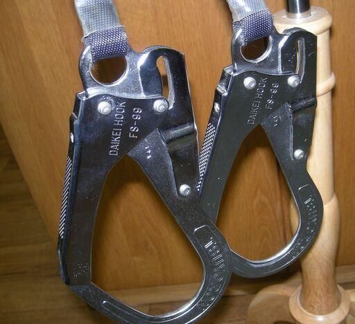 R013 FUJII DENKO ツヨロン フルハーネス 安全帯付き フリーサイズ 美品