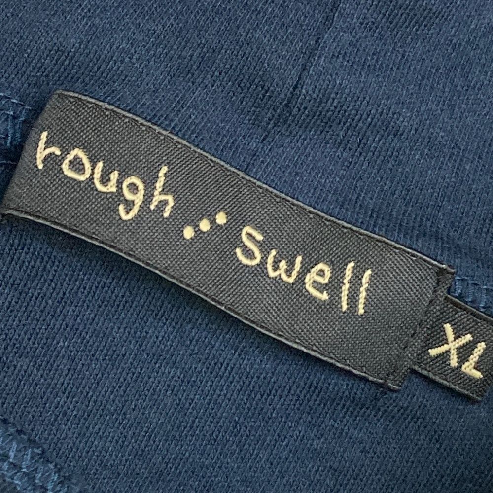 サイズ：XL ROUGH&amp;SWELL ラフアンドスウェル  タートルネック 長袖Tシャツ  ネイビー系 [240101501547] ゴルフウェア メンズ ストスト 新品】ROUGH&SWELL ラフアンドスウェル タートルネック 長袖T
