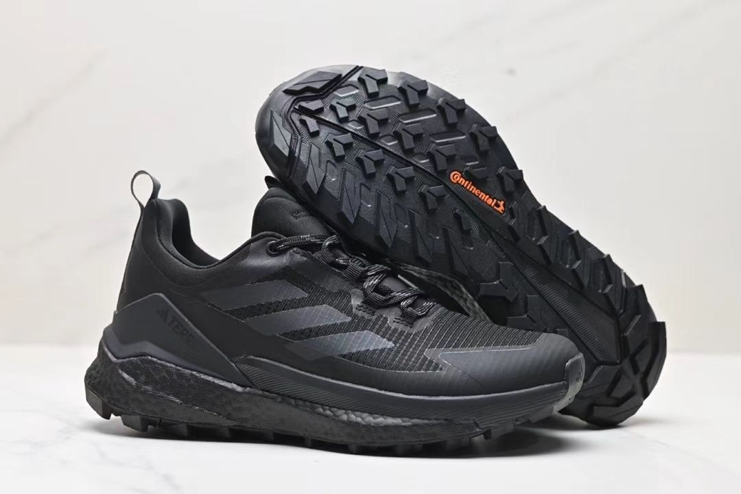 【Adidas】テレックス フリーハイカー 2.0 ロー GORE-TEX ハイキング / TERREX FREE HIKER 2.0 LOW GORE-TEX HIKING