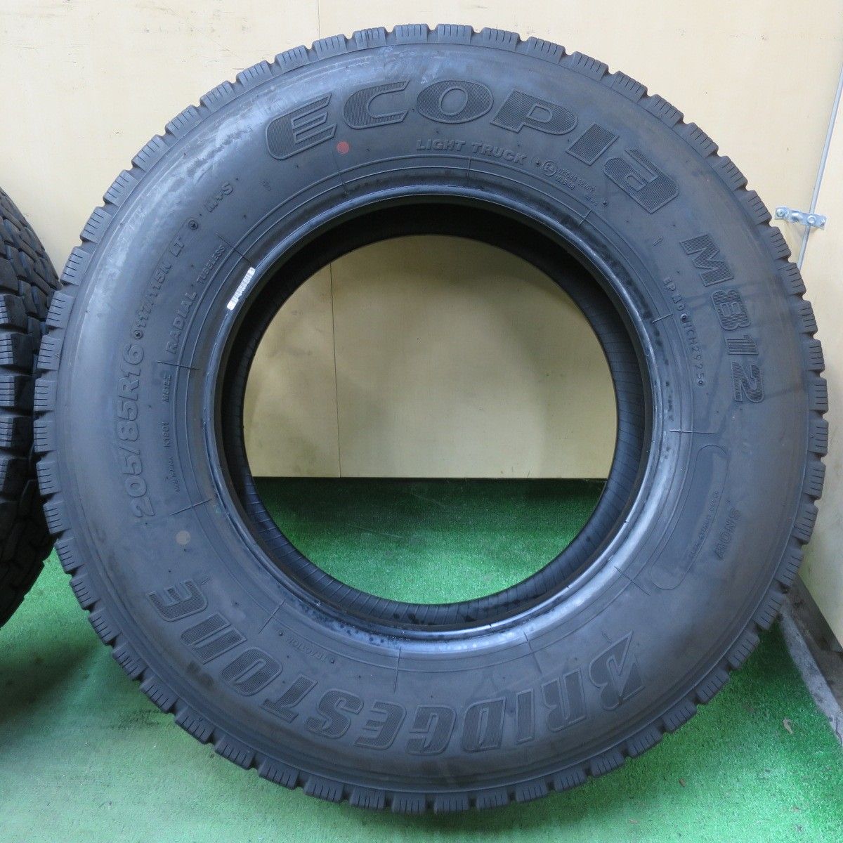 16インチ 5101004イスタ