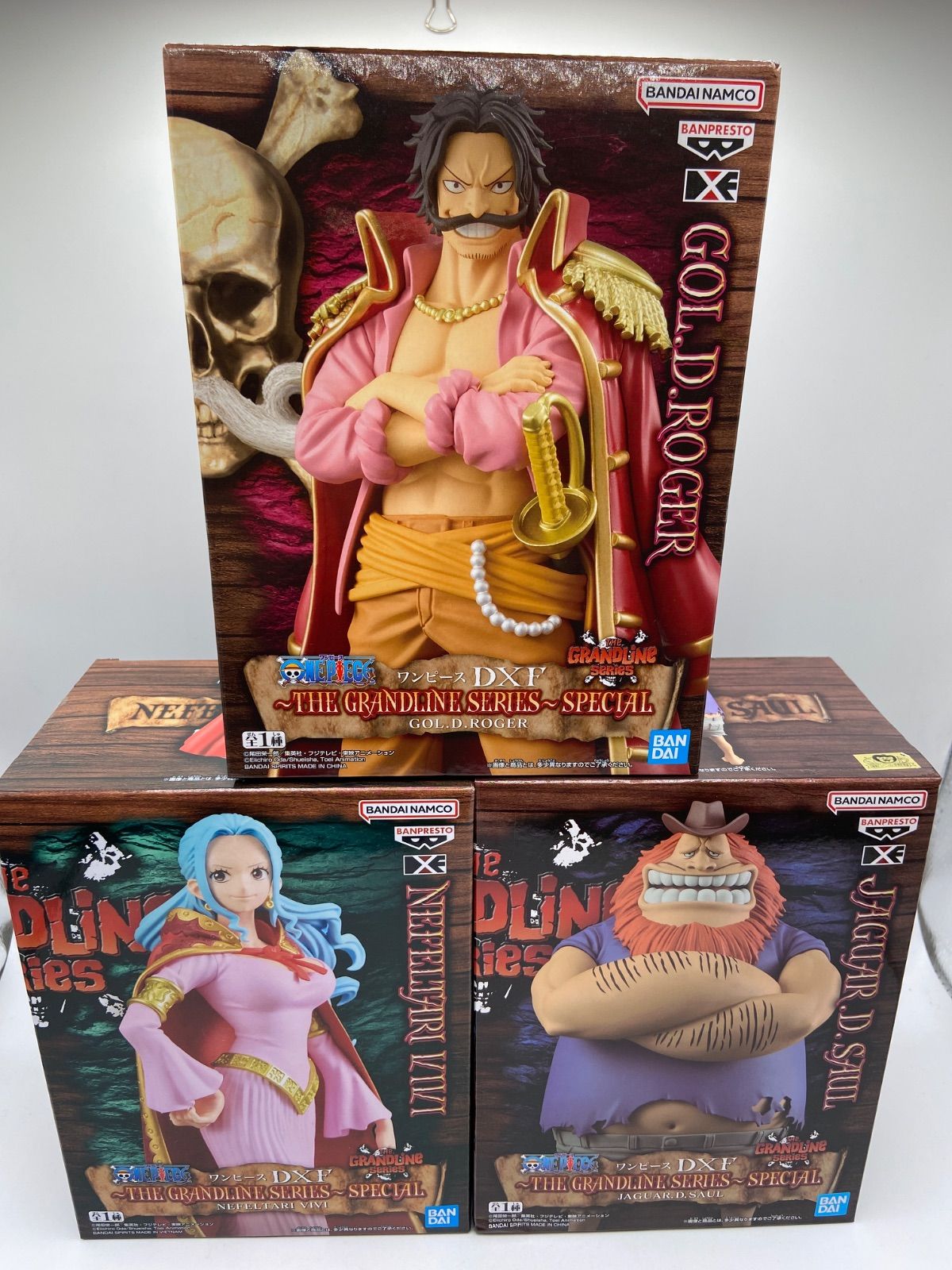 ワンピース　DFX フィギュア　最新作　ロジャー　ビビ　サウロ　6個 未開封 ONE PIECE ワンピース DXF THE GRANDLINE SERIES SPECIAL