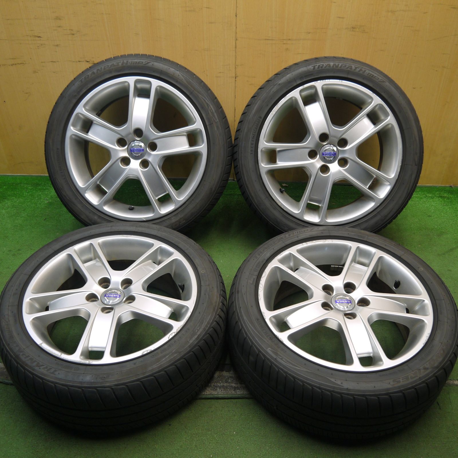 バリ溝 22年 9分 ボルボ S40 S60 S80 V40 V50 V60 V70 等 純正 205 50R17 トーヨー トランパス MP7 17インチ PCD108 5H 5093004Hノ