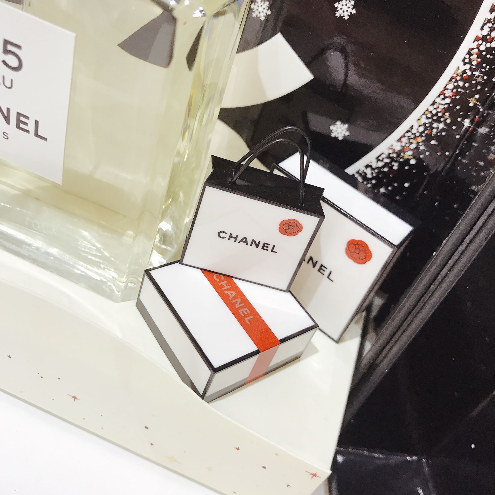 シャネル香水10 N°5 ロー オードゥ トワレット シアターコフレ 100ml 