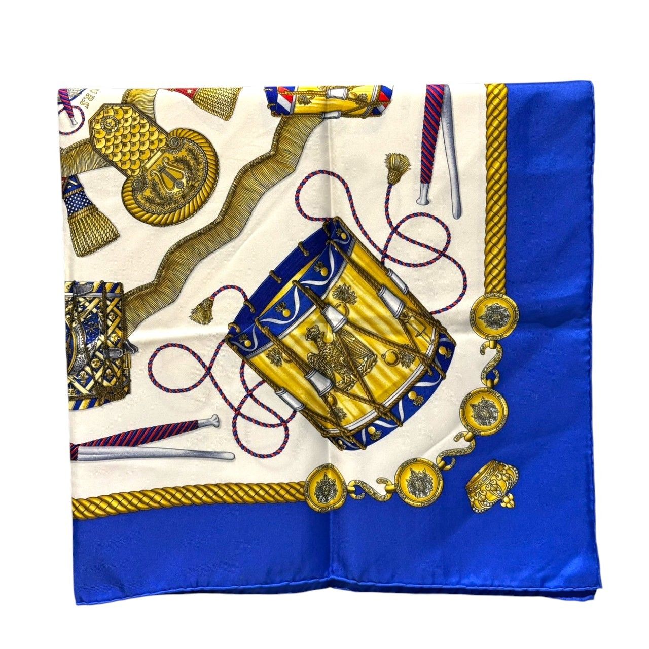 HERMES エルメススカーフ　カレ90 LES TAMBOURS HERMES Vintage Silk Scarf Carre 90 LES TAMBOURS エルメス