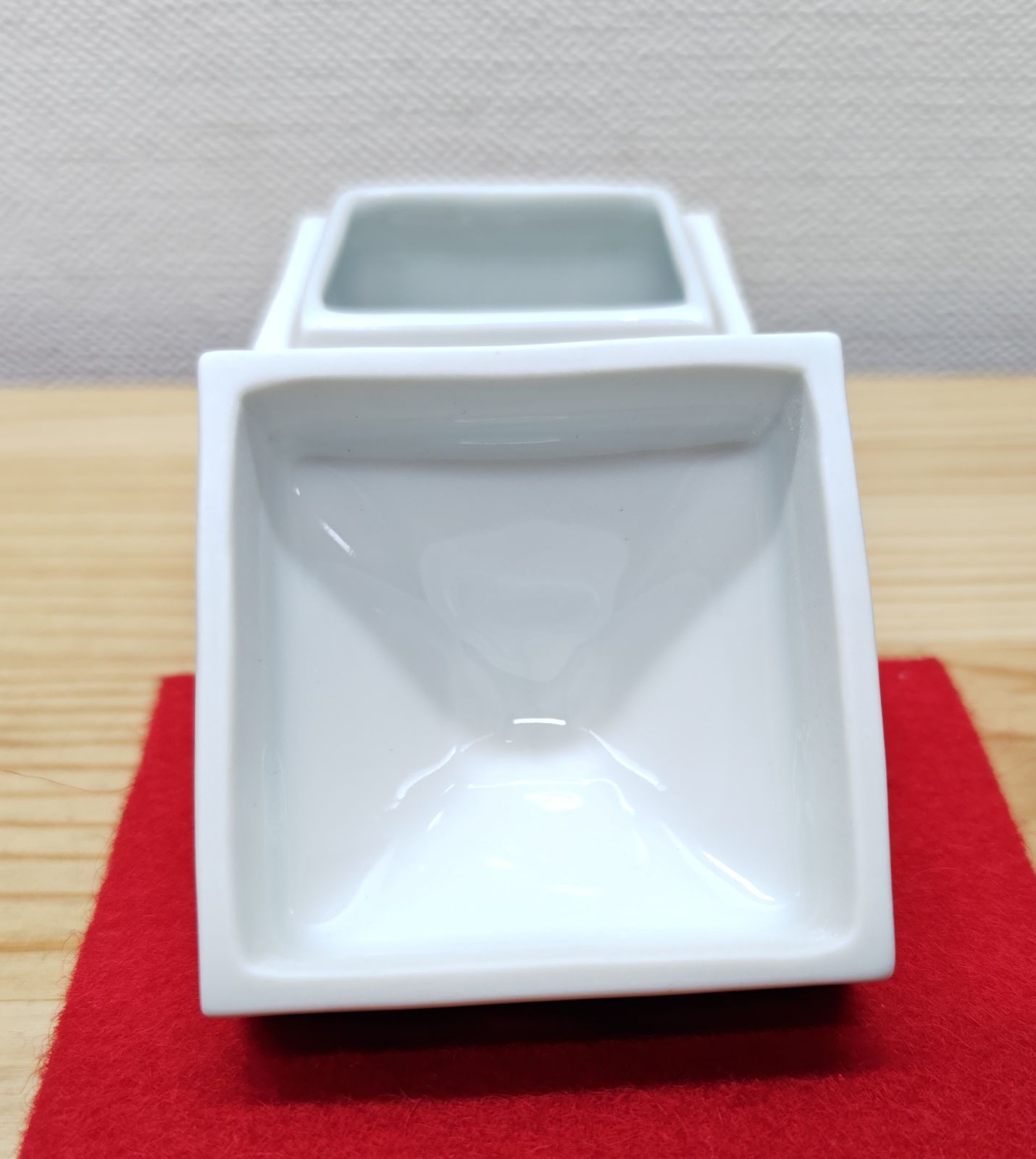 送料込【逢絢亭】茶道具 香合 京焼 染付 辻堂香合 紫翠窯 西村徳泉 共箱入り 逢絢亭】茶道具 香合 京焼 染付 辻堂香合 紫翠窯 西村徳泉 共