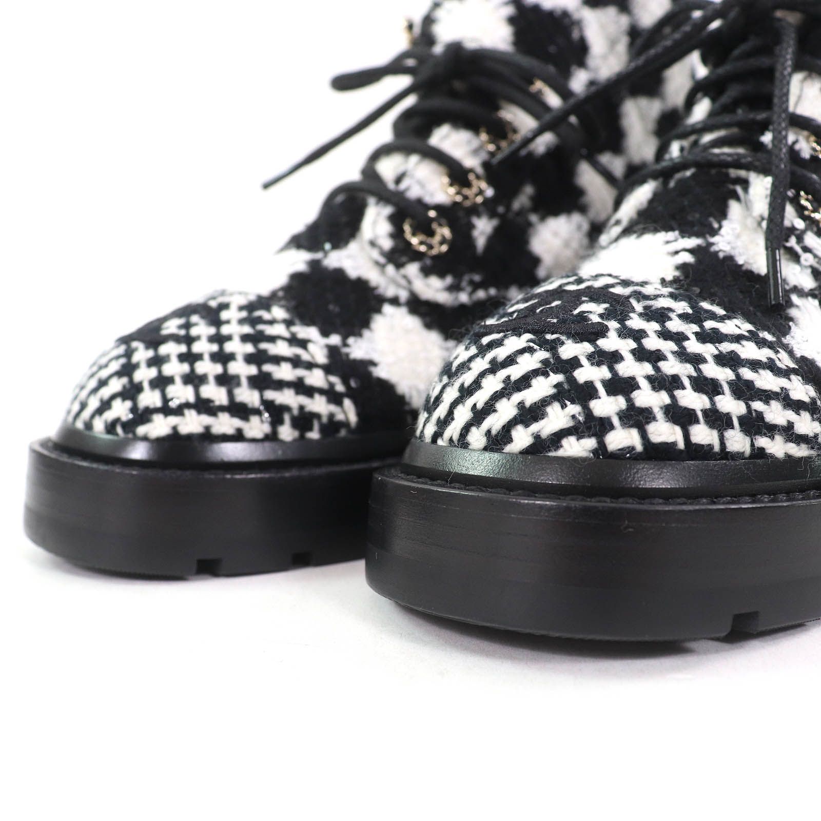 美品 シャネル ブラックゴールド ロゴ アンクル ショート ブーツ CHANEL 8336 シャネル ファブリック ラメ ココマーク ショートブーツ