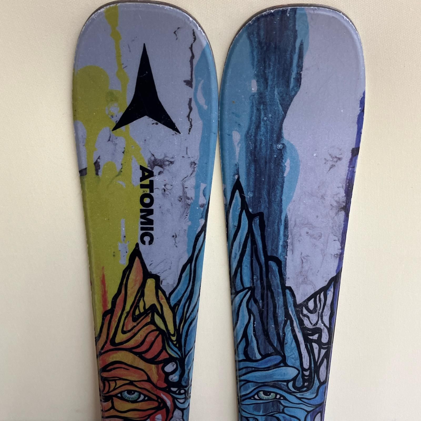 ATOMIC アトミック スカイブルー