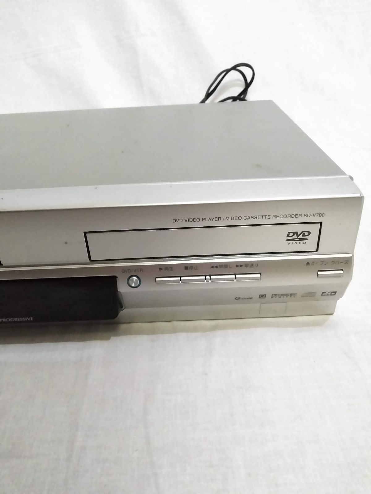 SD-V700 VHS DVDプレーヤー 再生確認済 TOSHIBA Amazon | TOSHIBA VHSビデオデッキ一体型DVDプレーヤー SD-V700