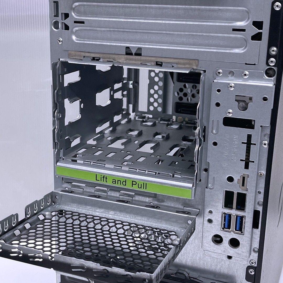 富士通 PRIMERGY TX1310 M3 サーバー 32GB RAID1 - メルカリ