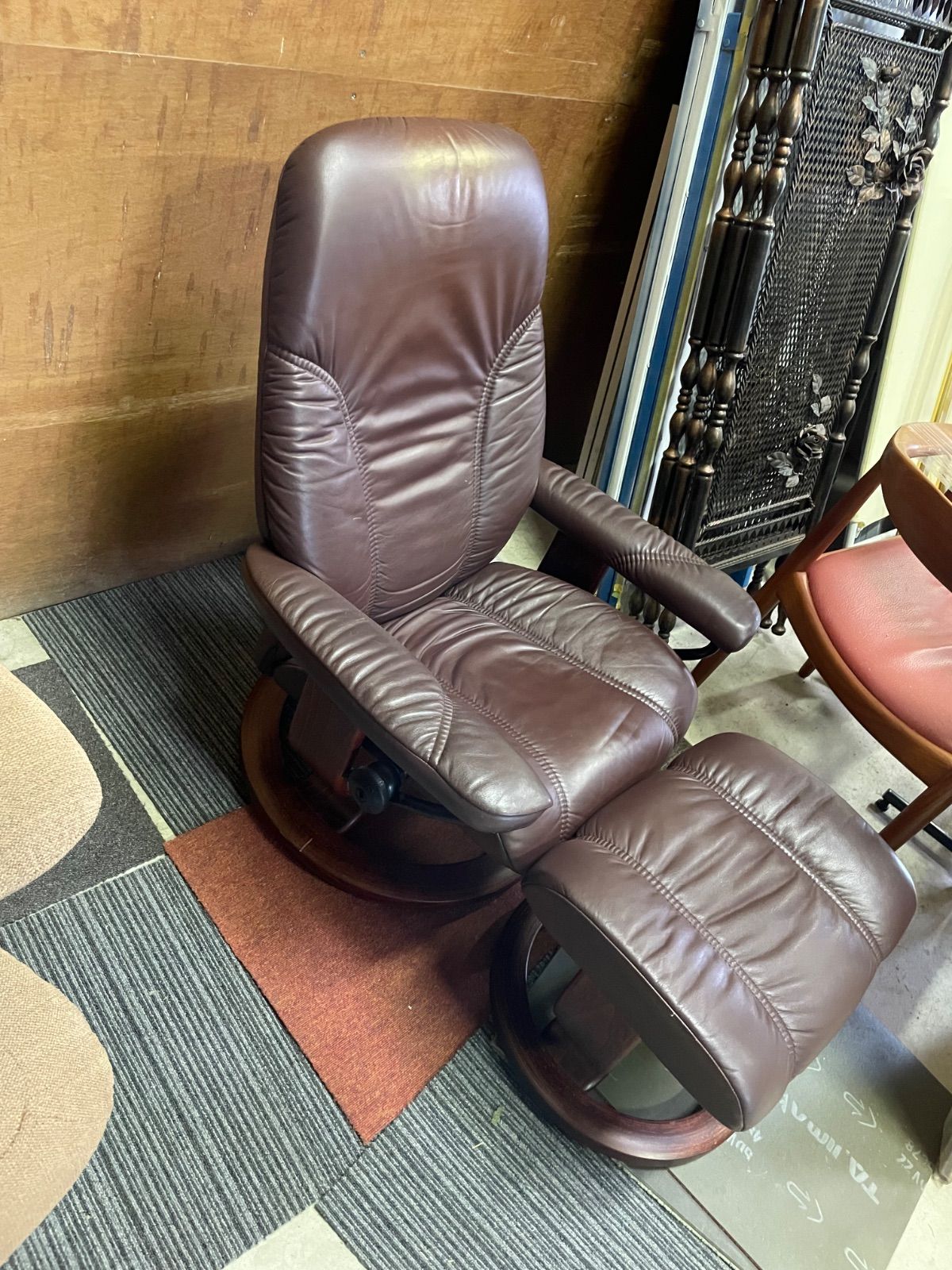 引き取り EKORNES ストレスレスチェア オットマン付き