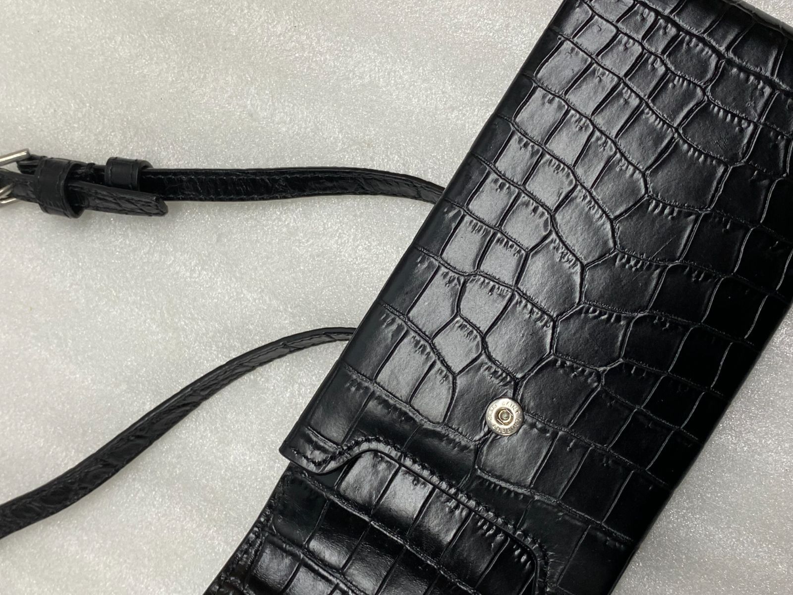 未使用級✨SAINT LAURENT サンローラン　フラグメントケース　クロコ アウトレット】SAINT LAURENT サンローラン カードケース/ZIP