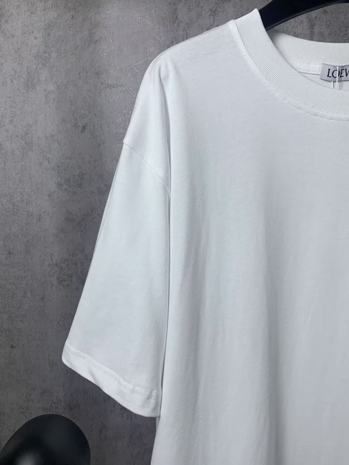 ホワイト Tシャツ