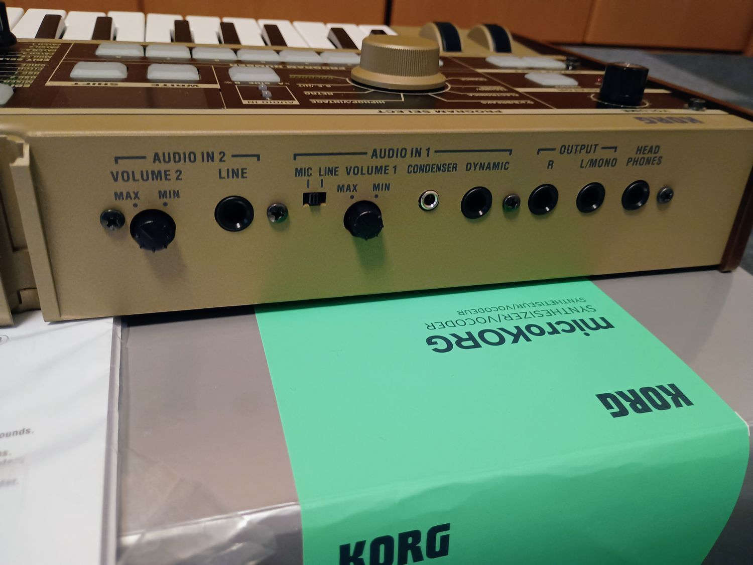 【ジャンク品】KORG TRINITY PLUS シンセサイザー KORG TRINIY PLUS BLACK シンセサイザー 音源モジュール - メルカリ