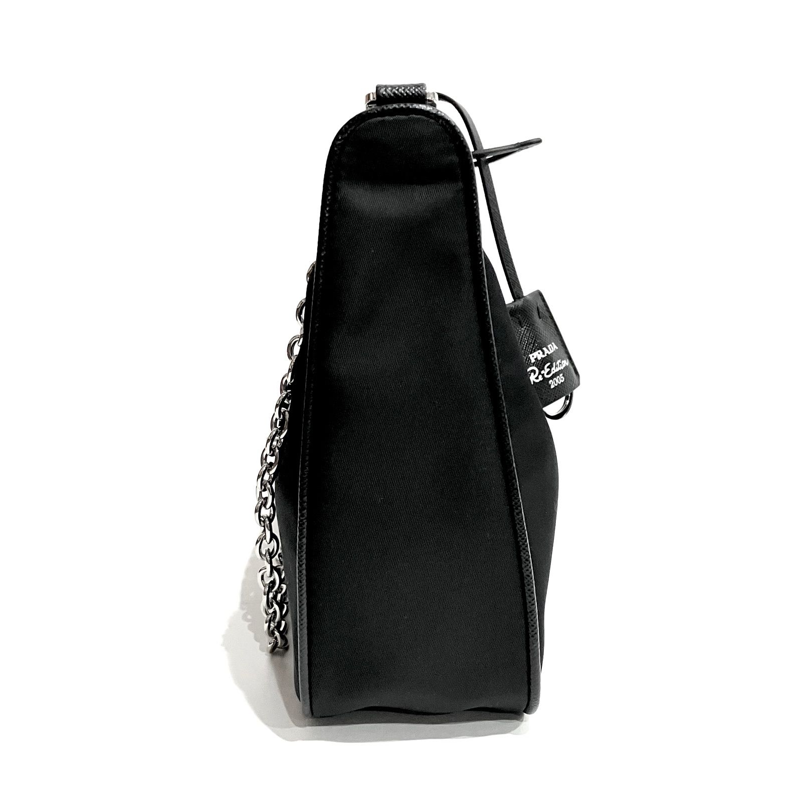 人気PRADA［Re-Edition 2005］ 2WAY ショルダーバッグ~ PRADA☆Re-Edition 2005 Re-Nylon バッグ ポーチ付☆すぐ届く