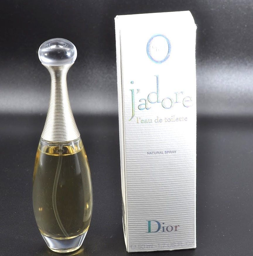 未使用 50ml Christian Dior クリスチャンディオール Jadore Eau de Toilette シャドール オードトワレ  スプレー 香水 フランス製 箱付き 9a62812 - メルカリ