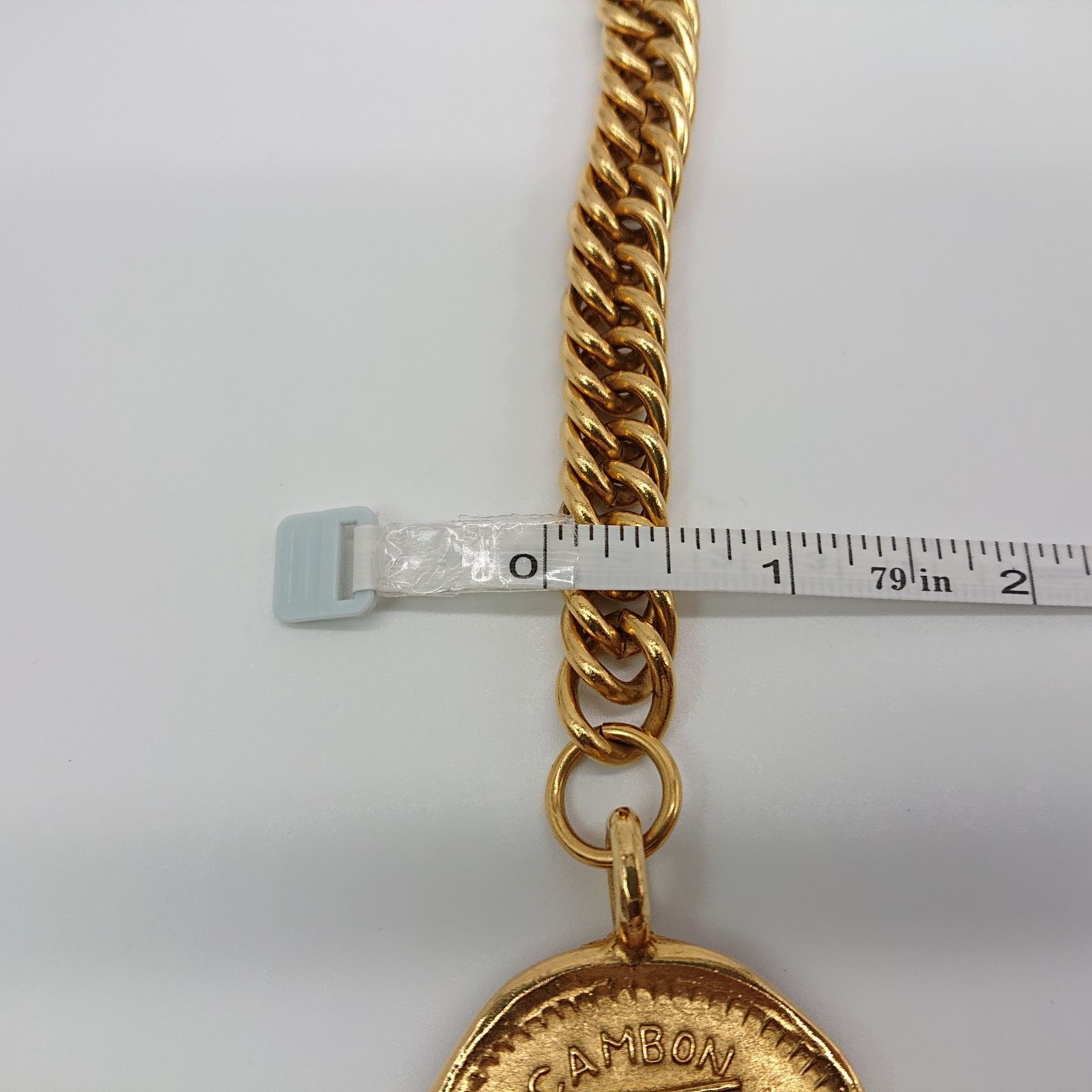 CHANEL ビンテージ　31 RUE CAMBON PARIS チャーム Authentic CHANEL Vintage 31 RUE CAMBON CHARM chunky Gilt
