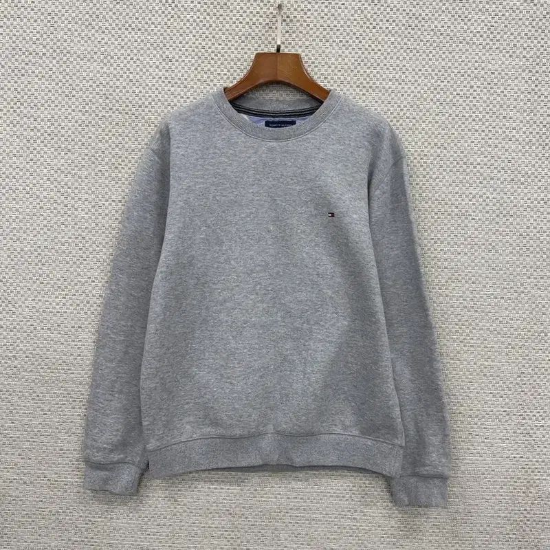 【雷市場（ポンジャン）商品韓国直送】 Tommy Hilfiger(トミーヒルフィガー) 刺繍ロゴ 裏起毛 パーカー スウェットシャツ 95 C01027
