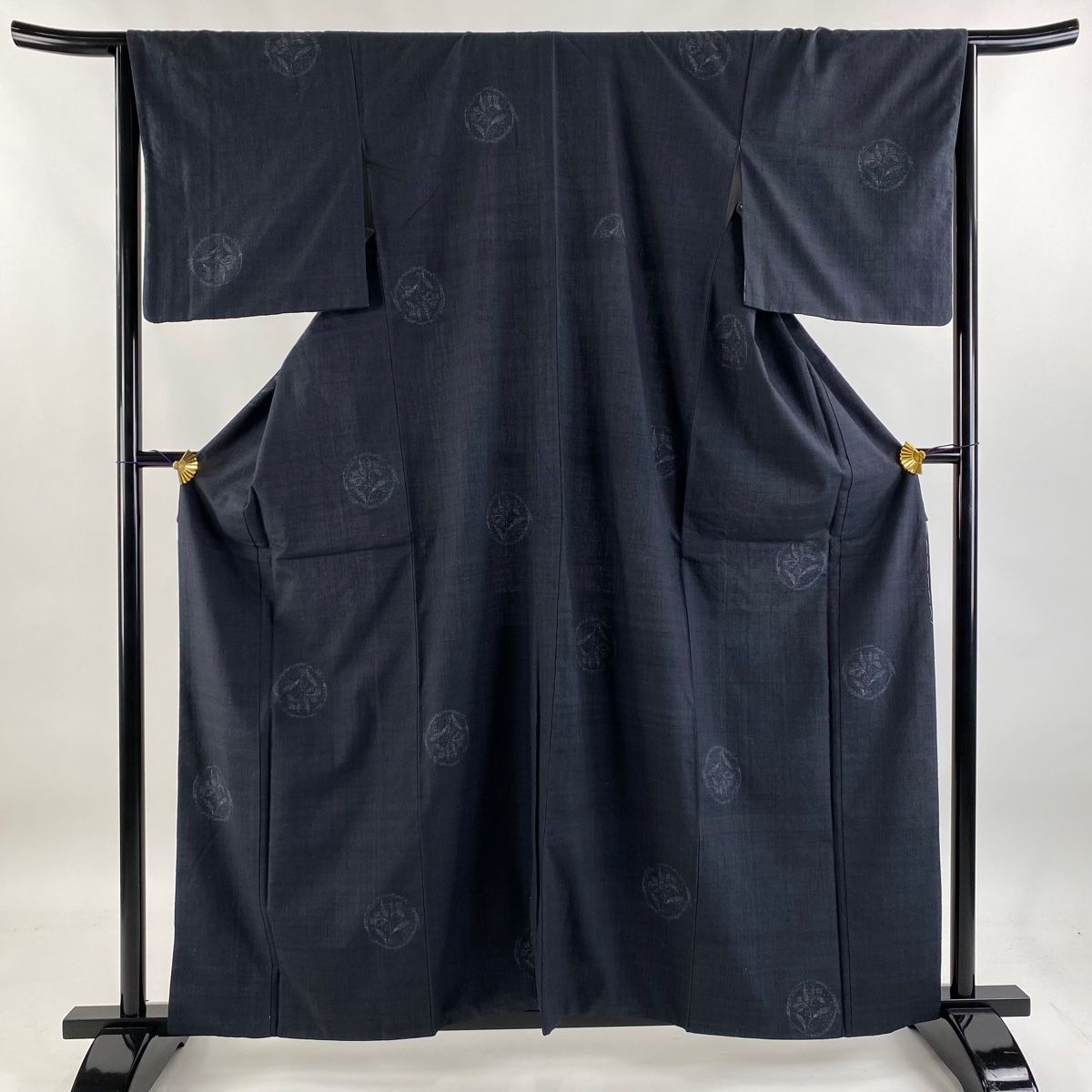 結城紬 身丈160cm 裄丈65.5cm M 袷 本場結城紬 奥順株式会社 証紙 丸文 草花 濃紺 正絹