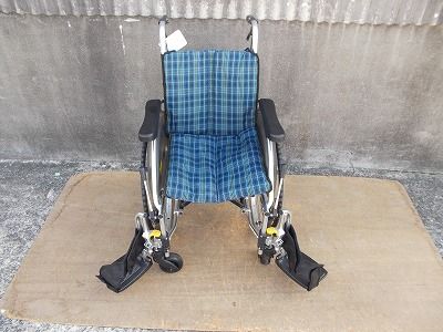 送料無料 一部地域を除く ミキ自走用車いす スキット5 SKT-5 TS-25-0919-08