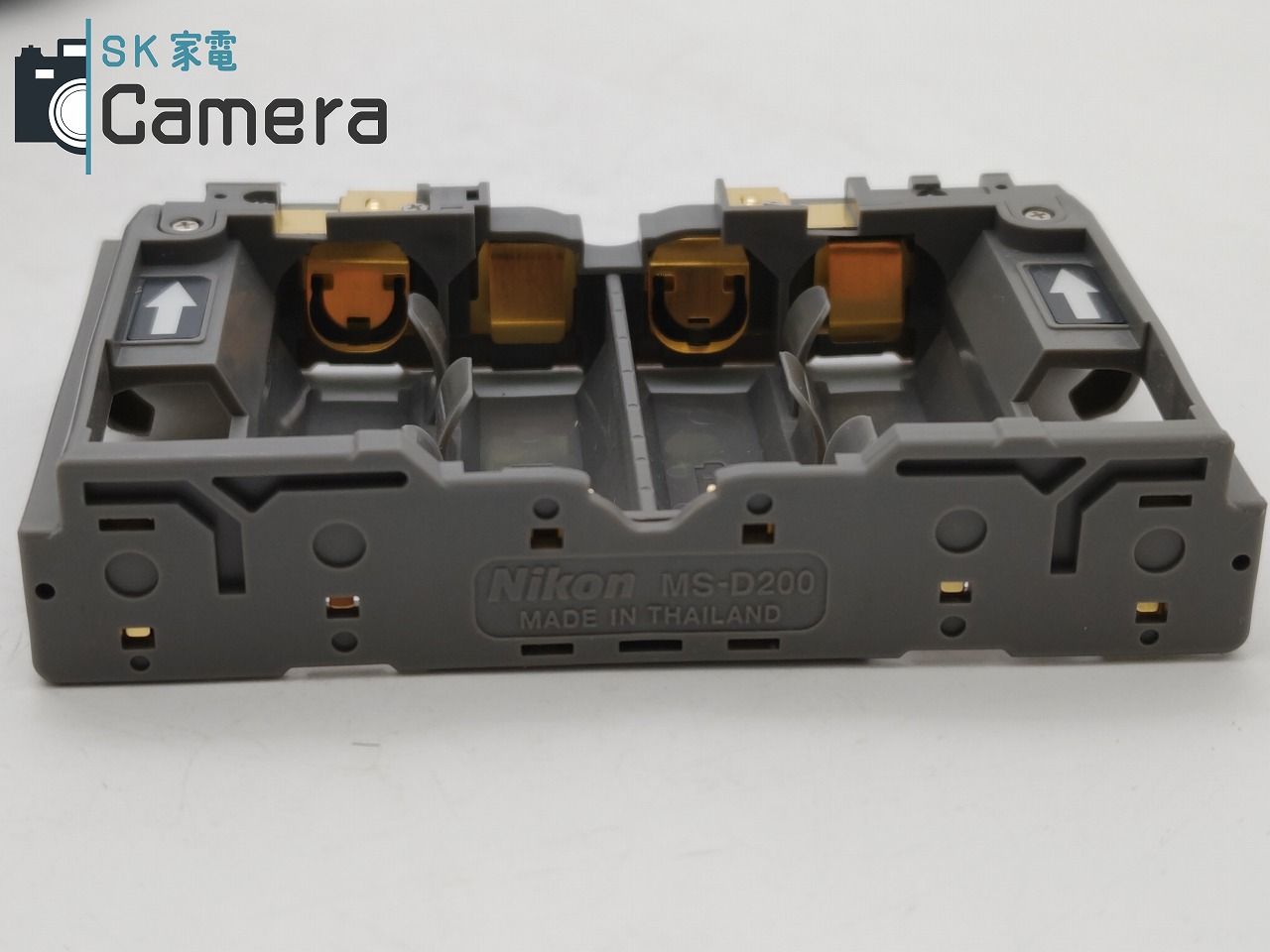 良品 ‼️NIKON D200　 マルチパワーバッテリーパック付 Nikon MB-D200 MS-D200 MULTI POWER BATTERY PACK ニコン マルチ