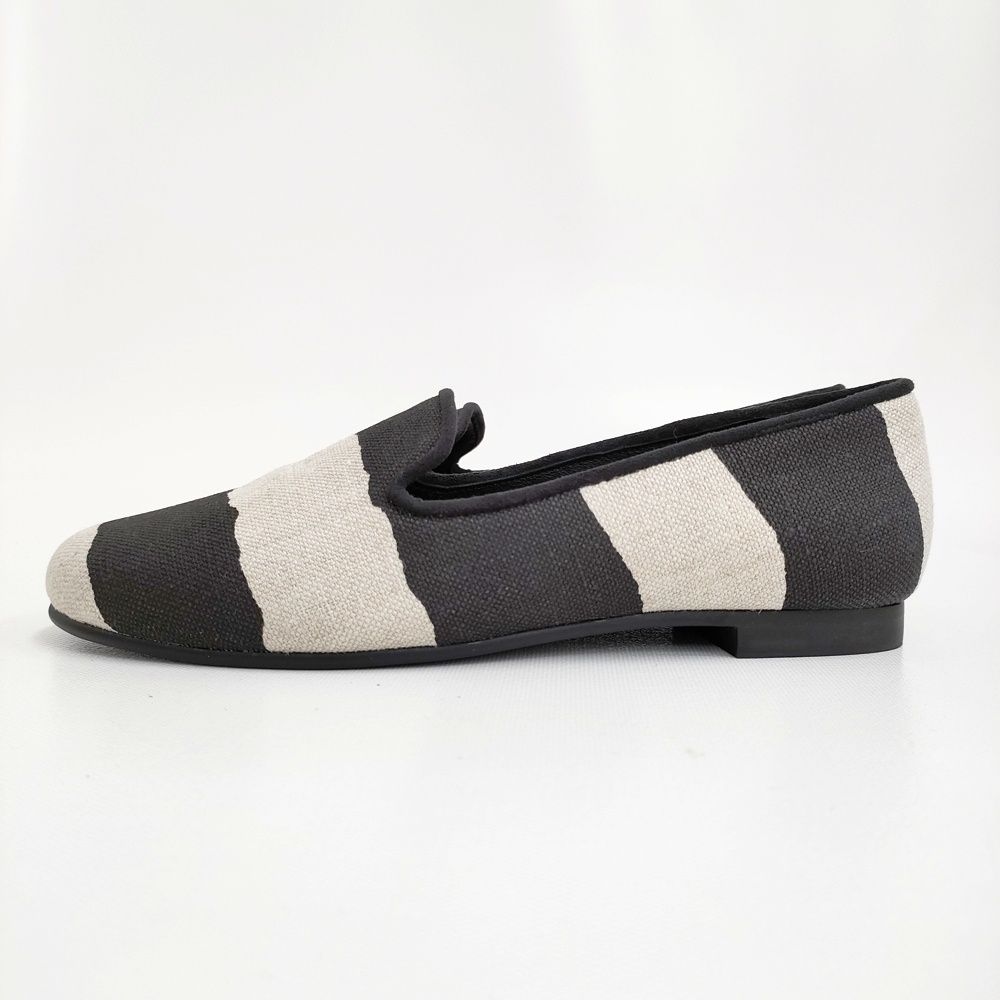 mina perhonen aurinko choucho 21.5cm 定価28600円 black border スリッポン 25SS ブラック レディース ミナペルホネン 5-0930G