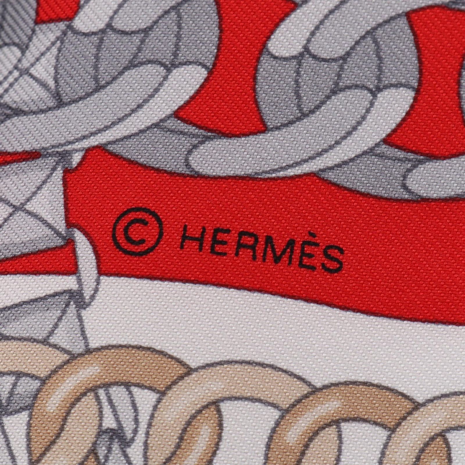 HERMES カレ90 REACTION en CHAINES HERMES エルメス カレ90 REACTION EN CHAINES スカーフ - メルカリ