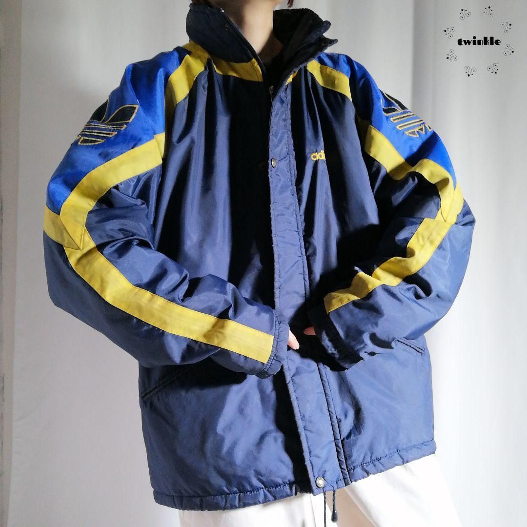 80s～オールド アディダス】万国旗タグ中綿入り 刺繍ロゴ