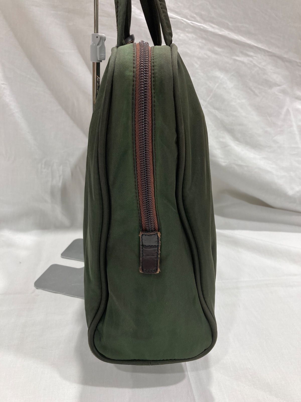 PRADA トートバッグ ナイロン カーキ 三角ロゴプレート グリーン