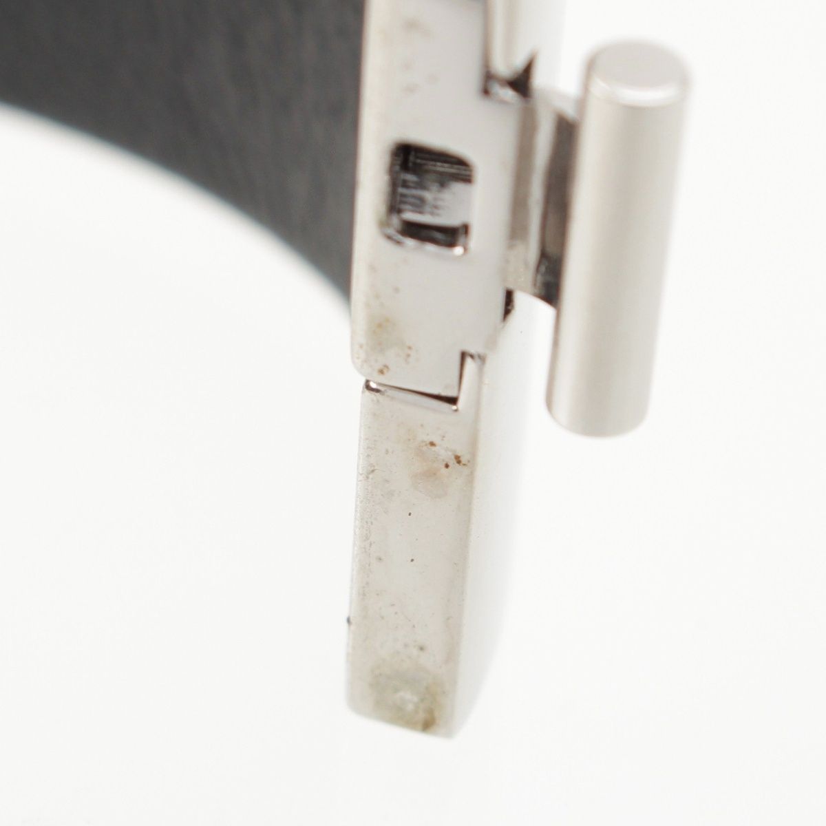 セリーヌ マンシェット レザー ワイド ブレスレット ショップ シルバー