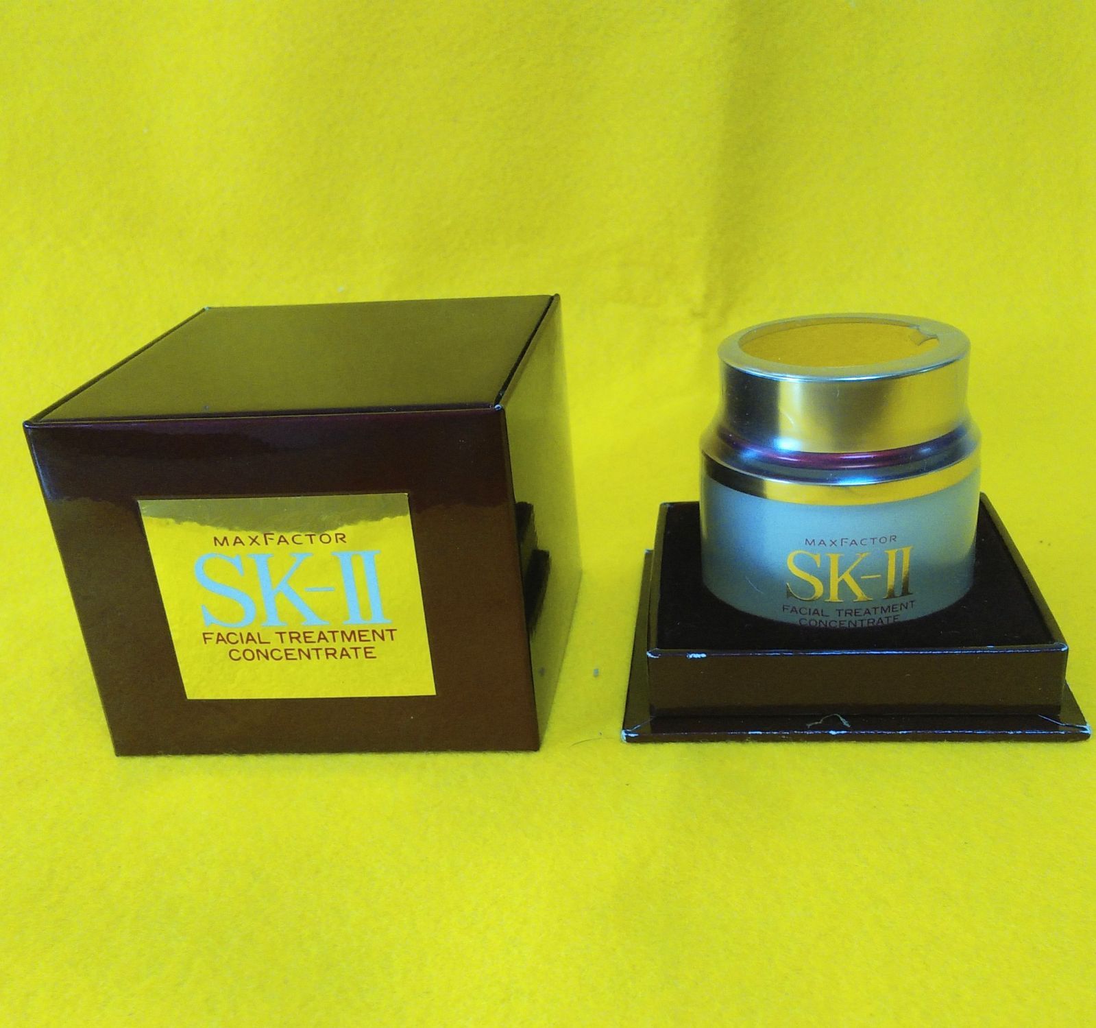 SK-Ⅱ エスケーツー フェイシャル トリートメント コンセントレート エモリエント クリーム 中油性 30g 美容 スキンケア メンズ レディース 笑声 商品