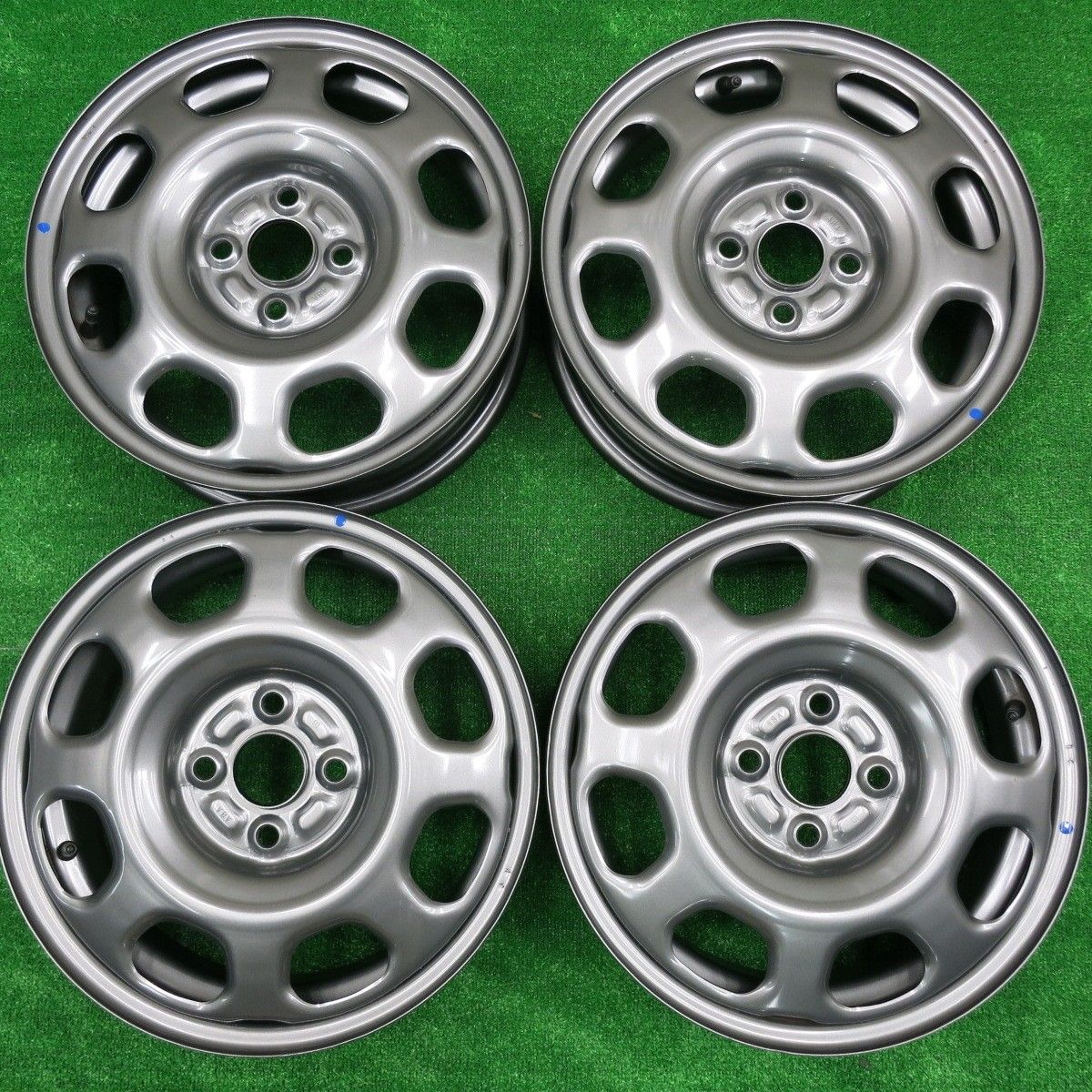 送料無料* 新車外し☆スズキ ハスラー 純正 スチール ホイール 15インチ 15×4.5J PCD100/4H☆4072002HAホ - メルカリ