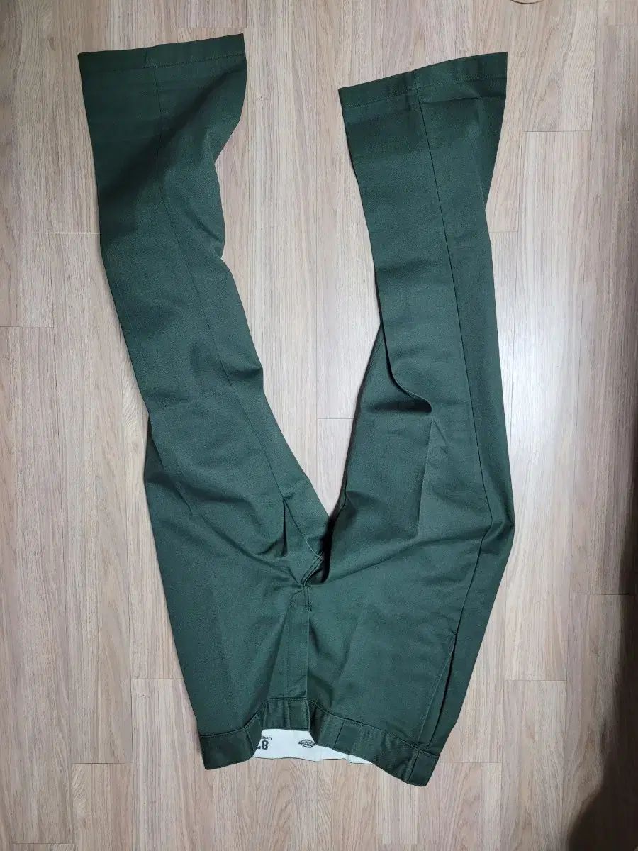 【雷市場（ポンジャン）商品韓国直送】 DICKIES(ディッキーズ) 874 パンツ 3232 フォレスト カーキ