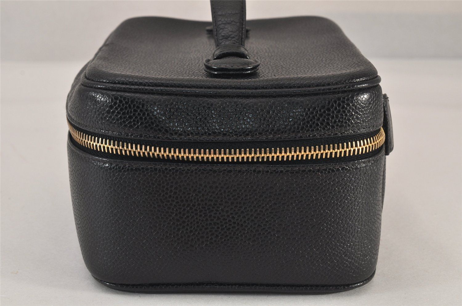 ◆シャネル　キャビアスキン　バニティバッグ　バニティ　ジャンク品 シャネル（CHANEL） バニティバッグ キャビアスキン 買取 - 買取
