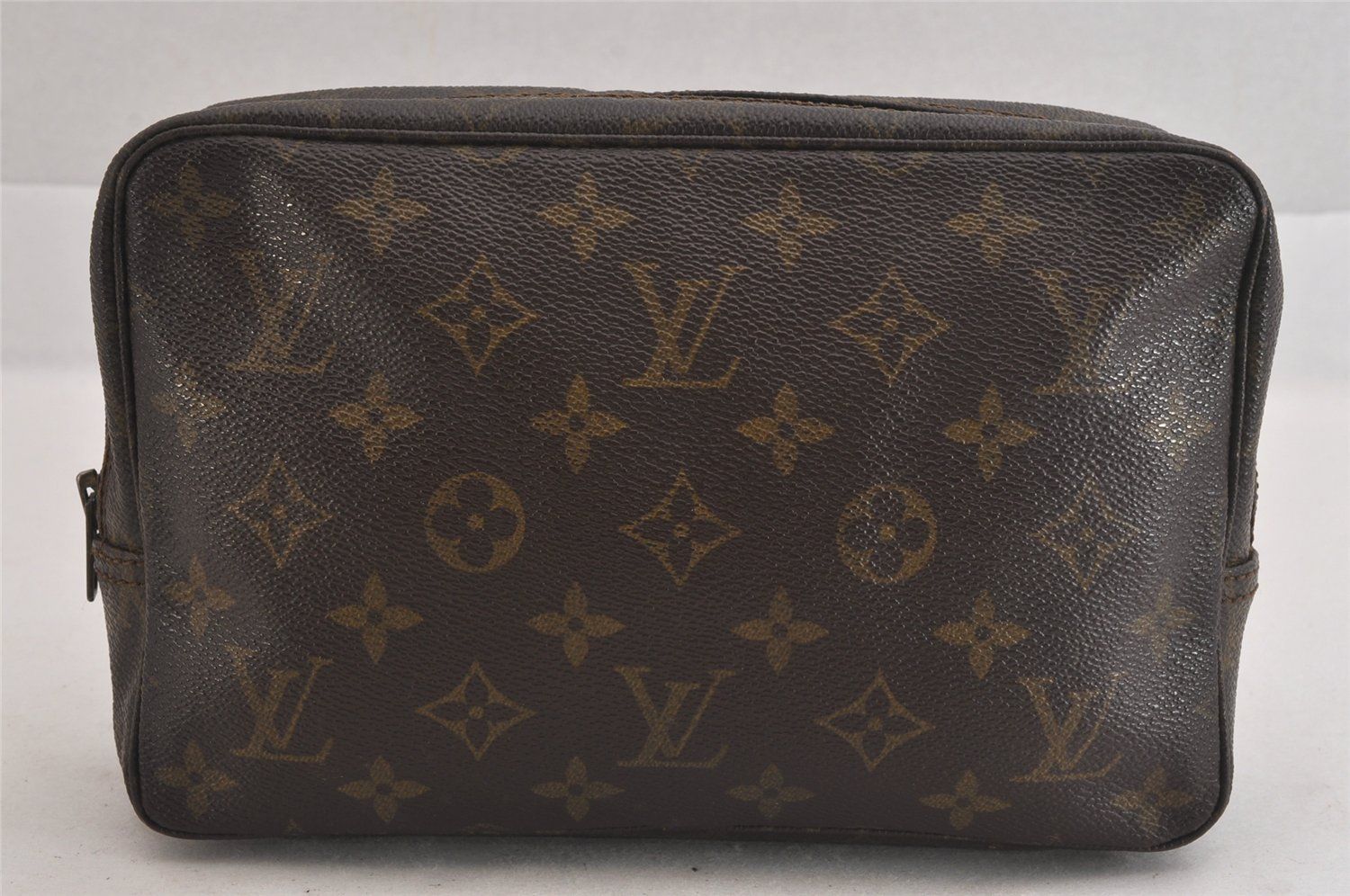 Louis Vuitton モノグラム トゥルース トワレット クラッチバッグ LOUIS VUITTON ルイ ヴィトン モノグラム トゥルース トワレット