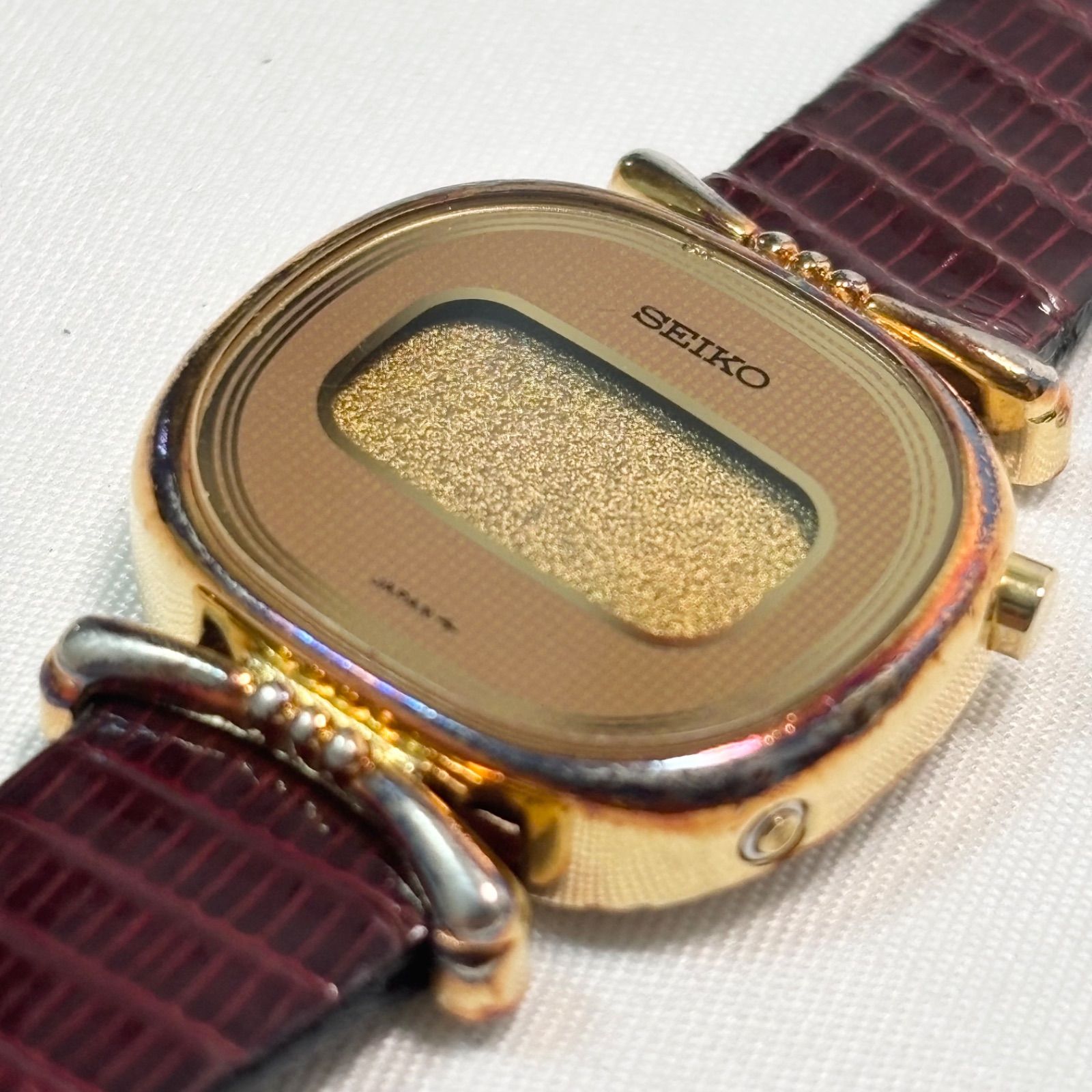 新品未使用　セイコー　SEIKO デジタル時計　ブラウン　茶色 楽天市場】SEIKO セイコー 置時計 ヤバい大音量！ 電波目覚まし