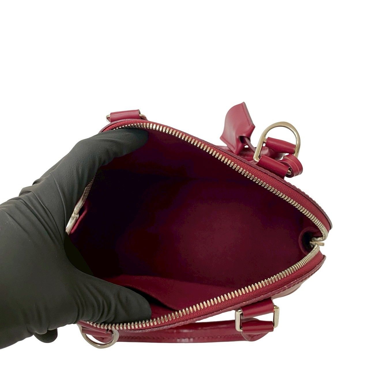 【ほぼ未使用】LV☆エピ☆エナメルハンドバッグ☆ショルダー付き ほぼ未使用 鍵 袋付きLOUIS VUITTON ルイヴィトン アルマBB エピ