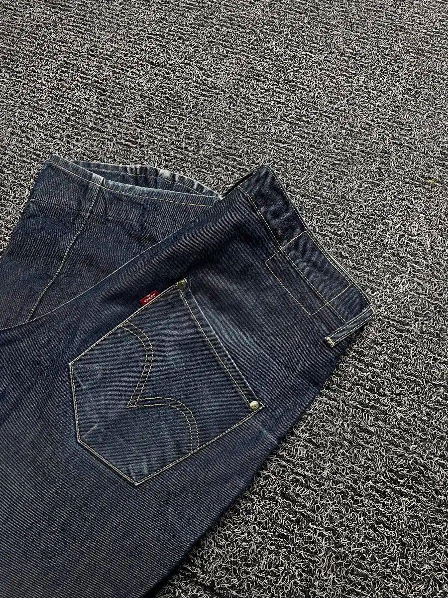 LEVI S リーバイス エンジニアドジーンズ 生デニム デニム パンツ