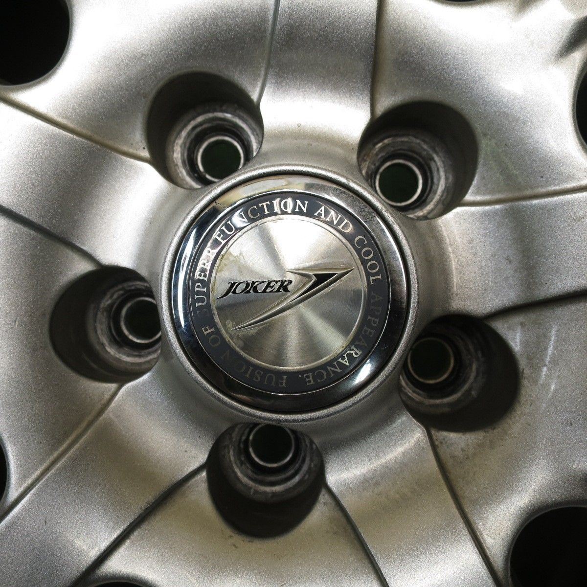 キレイ☆プリウス 等 195/65R15 スタッドレス ブリヂストン