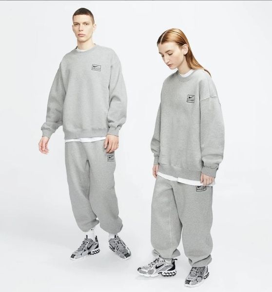 新品未使用 stussy nike スウェットセットアップ ブラック、グレー 裏起毛 - メルカリ