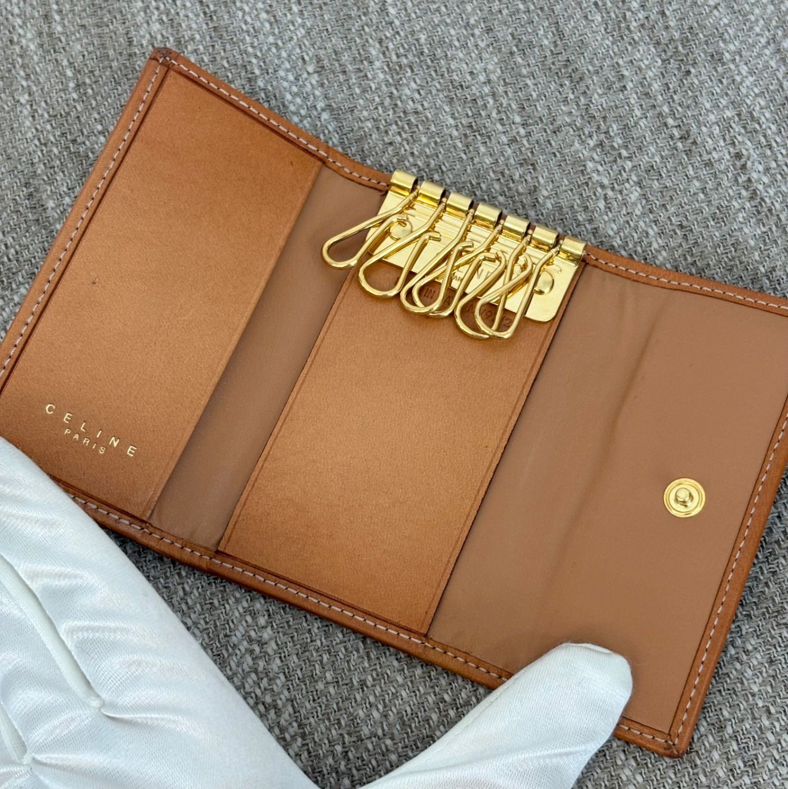 美品】セリーヌ 6連キーケース ブラウン系 レザー マカダム