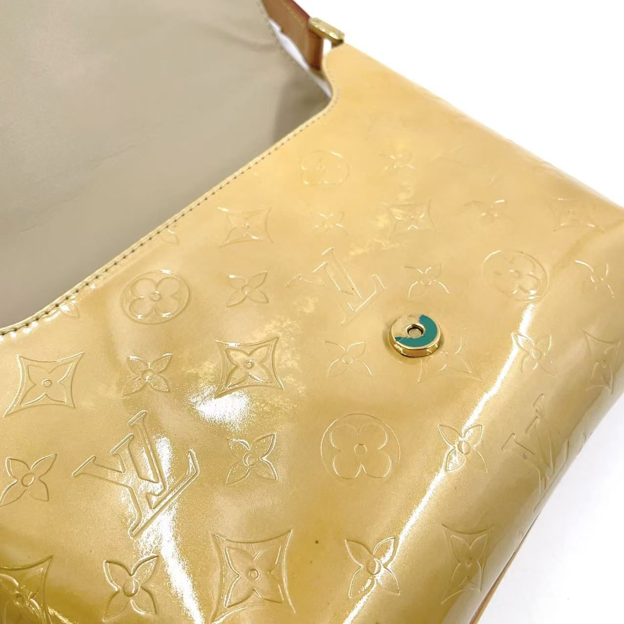 超美品　ルイヴィトンモノグラム手袋 LOUIS VUITTON トンプソンストリート モノグラムヴェルニ