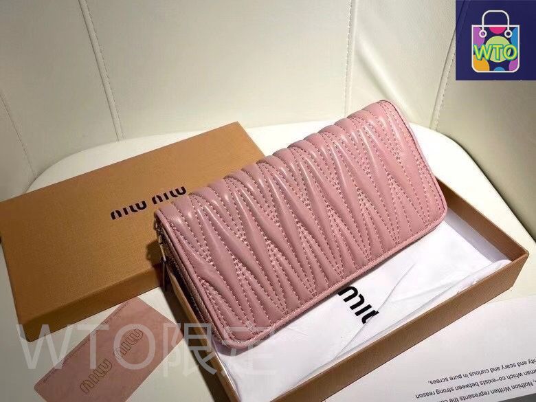 早い者勝ち！miumiu 長財布ウォレット　ヴィンテージレザー　パスケース付き♪ ミュウミュウ財布 レディース長財布 | 通販・人気ランキング